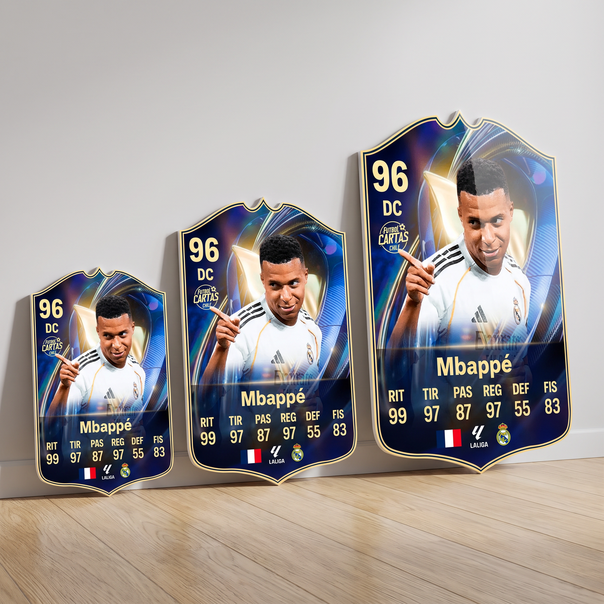 Carta Mbappé TOTS FC26 en tamaños Cadete, Profesional y Leyenda