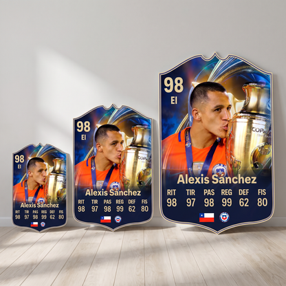 Carta Alexis Sánchez TOTS FC26 en tamaños Cadete, Profesional y Leyenda