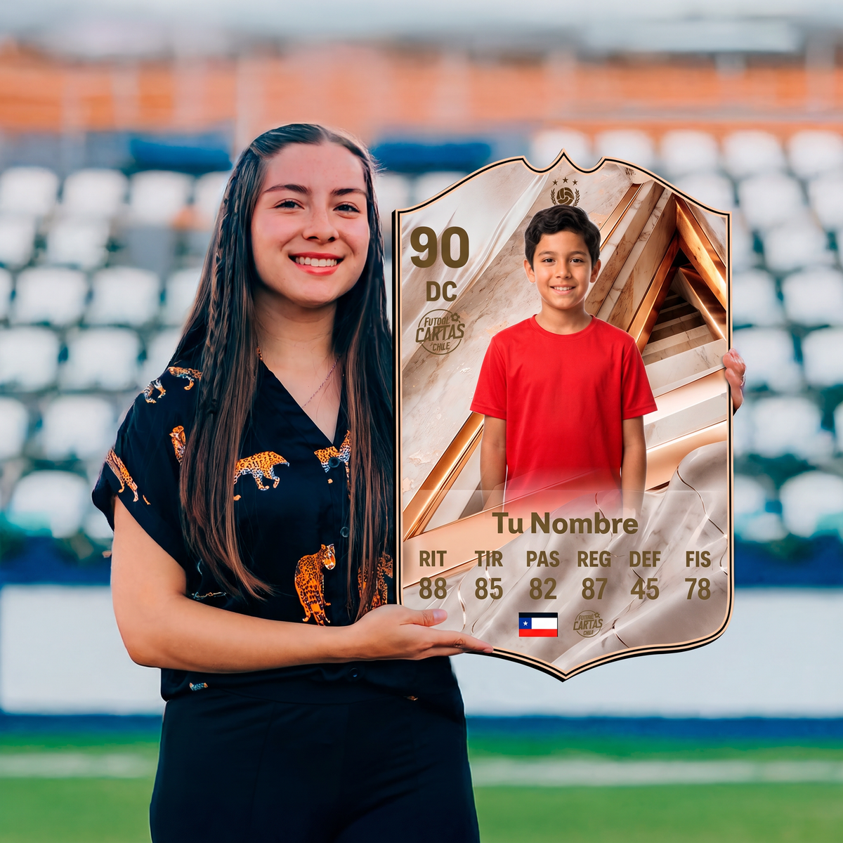 Chica sosteniendo su carta personalizada Icon Champion International FC27 en el estadio