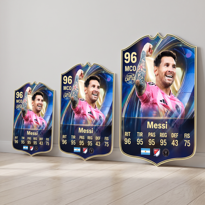 Carta Messi TOTS FC26 en tamaños Cadete, Profesional y Leyenda