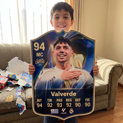 Carta Fede Valverde TOTS FC26 de regalo para un niño