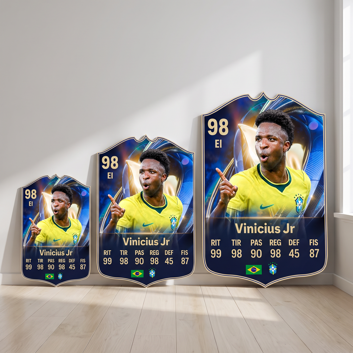 Carta Vinicius Jr TOTS FC26 en tamaños Cadete, Profesional y Leyenda