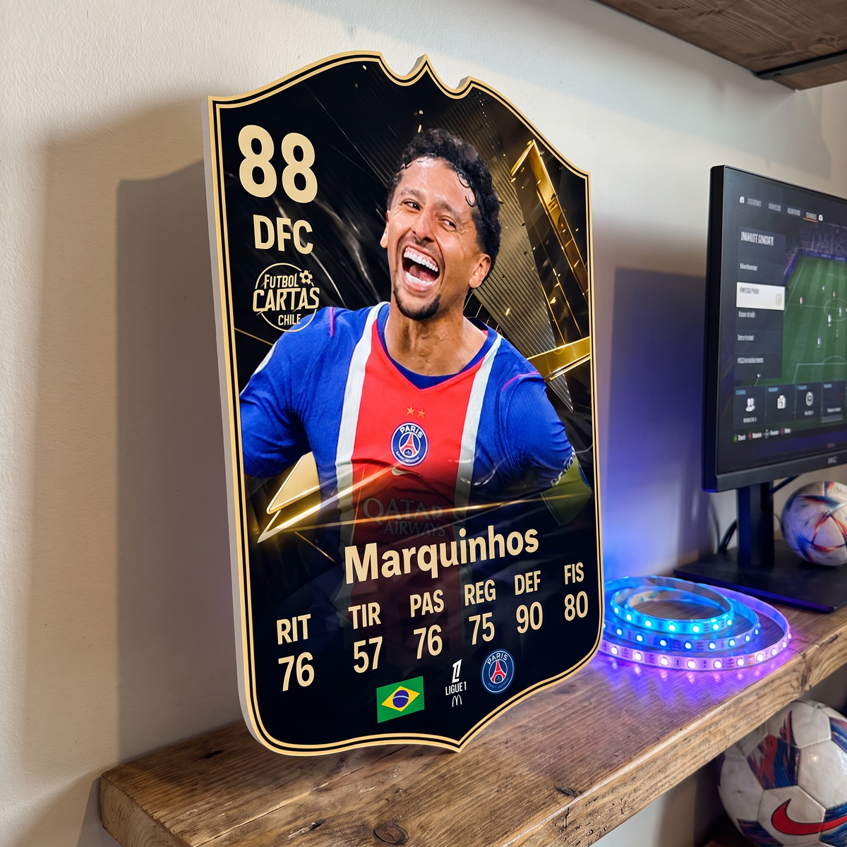Carta Marquinhos TOTW FC27 de decoración en una pieza gamer