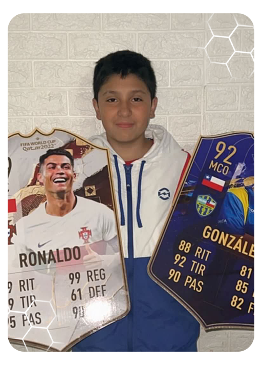 Cliente con su carta personalizada